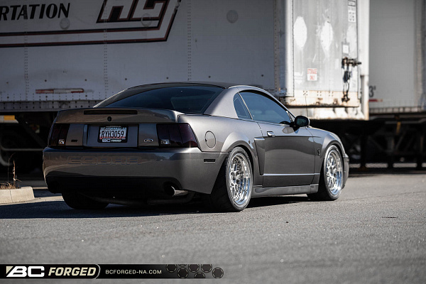 Фото дисков BC Forged LE81 // MLE81 Глянцевый лак на Ford Mustang IV