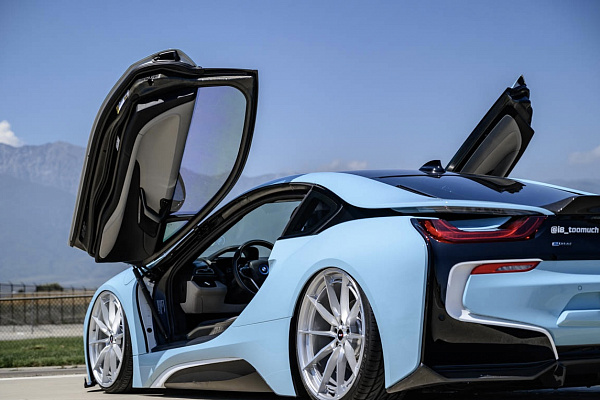 Фото дисков Savini SV-F1 Глянцевый лак на BMW i8