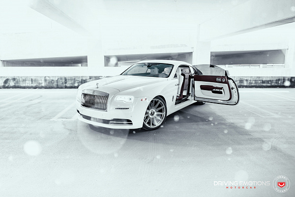 Фото дисков Vossen S17-12 Глянцевый тонированный лак на Rolls-Royce Wraith