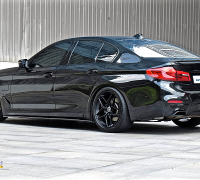 Фото дисков HRE FF11 на BMW 5/M5 (G30/F90)
