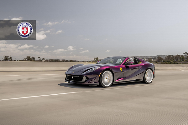 Фото дисков HRE P101 Белый глянец на Ferrari 812
