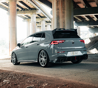 Фото дисков Vossen HF-5 на Volkswagen Golf VIII