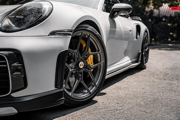 Фото дисков Anrky S1-X4 Глянцевый темный лак на Porsche 911 VIII