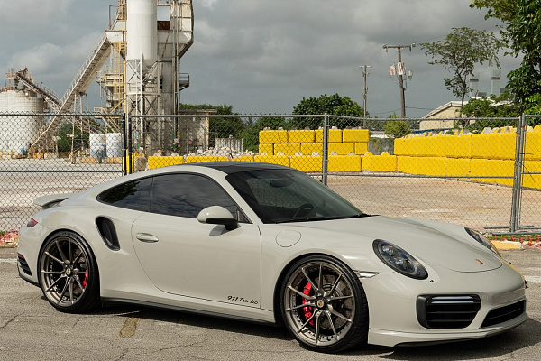 Фото дисков Anrky AN22 Сатиновый темный лак на Porsche 911 VII