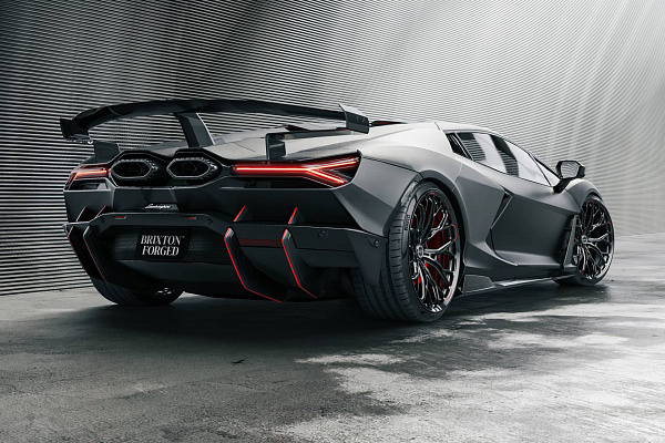Фото дисков Brixton Forged PF13 R / RS Черный сатин на Lamborghini Revuelto