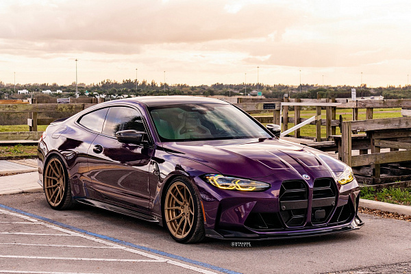 Фото дисков Strasse Wheels SV5 Deep Concave Duoblock Сатиновое золото на BMW 4/M4 (G22/G82)