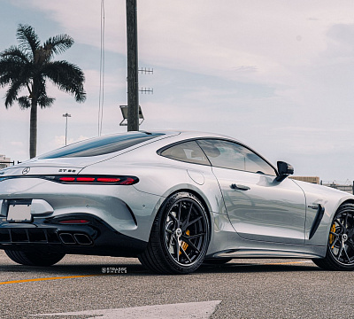 Фото дисков Strasse Wheels SM5RT Deep Concave FS на Mercedes-Benz AMG GT II