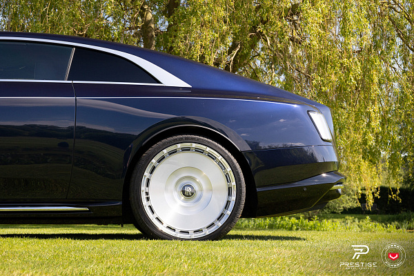 Фото дисков NOVITEC SP3 Глянцевый лак на Rolls-Royce Spectre