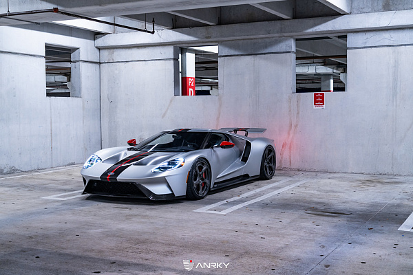 Фото дисков Anrky XR-305 Сатиновый графит на Ford GT II