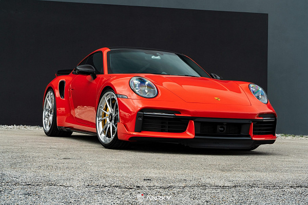 Porsche 992TT-S