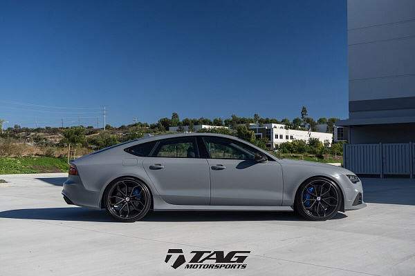 Фото дисков HRE P201 Глянцевый темный лак на Audi A/RS 7 (4G)