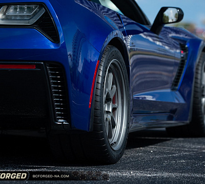 Фото дисков BC Forged TD01 на Chevrolet Corvette C7