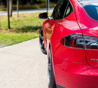 Фото дисков Vossen CV3 на Tesla Model S