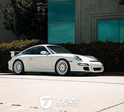 Фото дисков HRE 520 на Porsche 911 VI