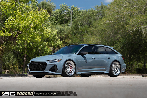 Audi RS6 Avant