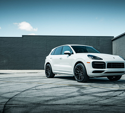 Фото дисков Vossen HF-2 на Porsche Cayenne III