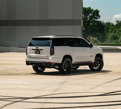 Фото дисков Vossen HF6-1 на Cadillac Escalade V