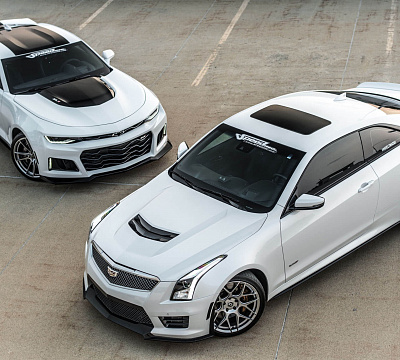 Фото дисков HRE FF01 на Cadillac ATS