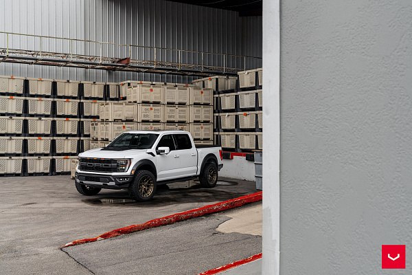 Фото дисков Vossen HFX-1 (6-Lug) Сатиновая бронза на Ford F-150 XIV