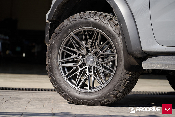Фото дисков Vossen HF6-5 Сатиновый графит на Ford Ranger T6.2