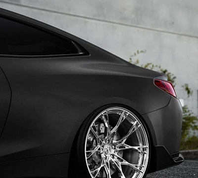 Фото дисков ST Wheels ST9 на BMW 4/M4 (G22/G82)