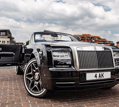 Фото дисков Kahn Split 6 на Rolls-Royce Phantom