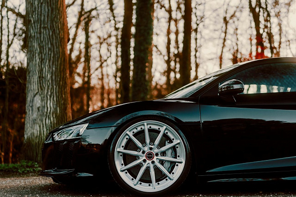 Фото дисков Brixton Forged R11-R Глянцевый лак на Audi R8 (4S)