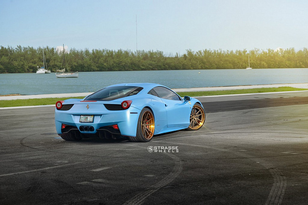 Фото дисков Strasse Wheels SV1 Deep Concave FS Сатиновая темная бронза на Ferrari 458