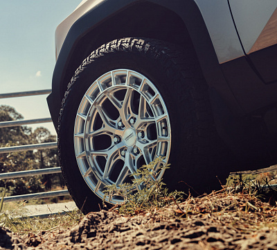 Фото дисков Vossen HFX-1 (6-Lug) на Toyota Land Cruiser Prado 250