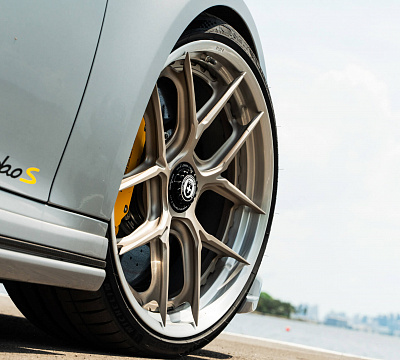 Фото дисков HRE S101SC на Porsche 911 VIII