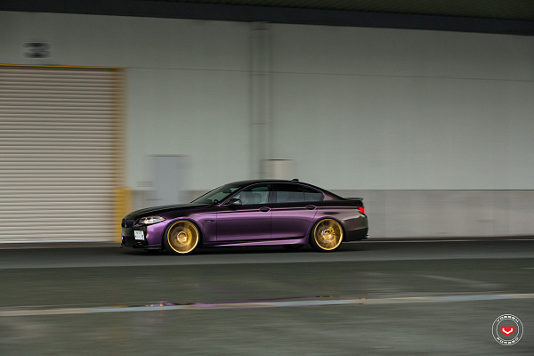 Фото дисков Vossen CG-209T Глянцевое золото на BMW 5/M5 (F10)