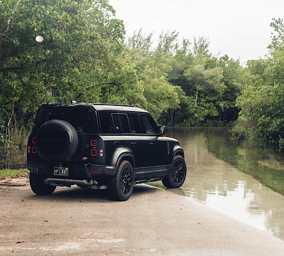 Фото дисков Vossen HF-2 на Land Rover Defender II