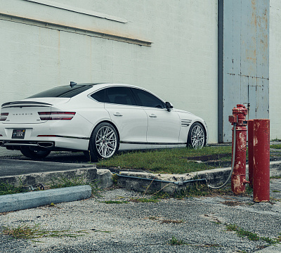Фото дисков Vossen HF-7 на Genesis G80 II