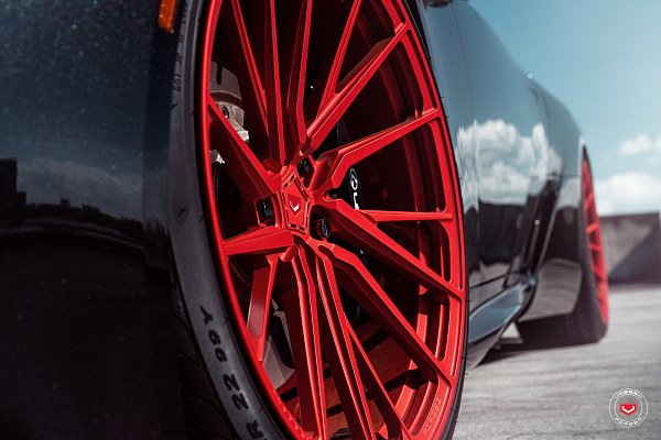 Фото дисков Vossen M-X4T Красный сатин на Lexus LC 500