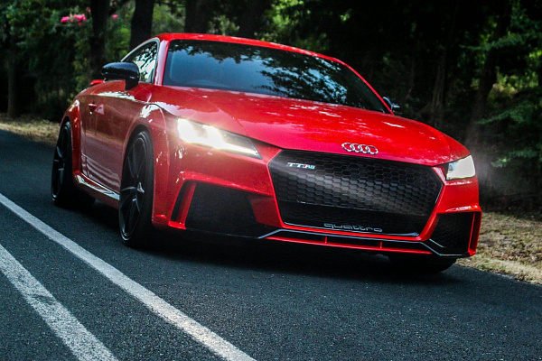 Фото дисков HRE FF04 Черный сатин на Audi TT (8S)