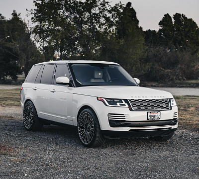 Фото дисков Brixton Forged LX01 на Land Rover Range Rover IV