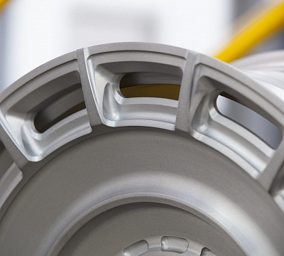 Vossen UV-7