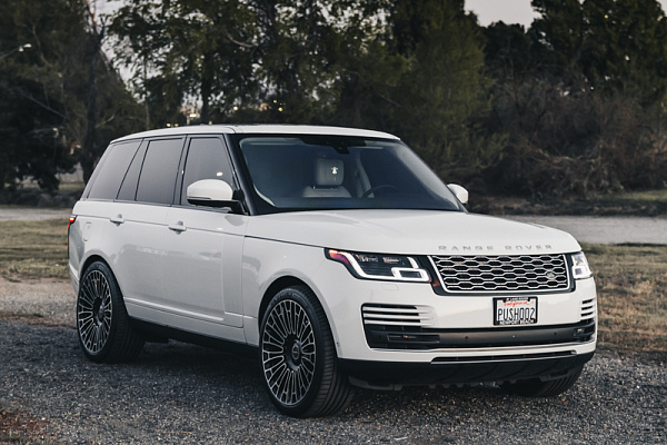 Фото дисков Brixton Forged LX01 Алмазная проточка на Range Rover IV