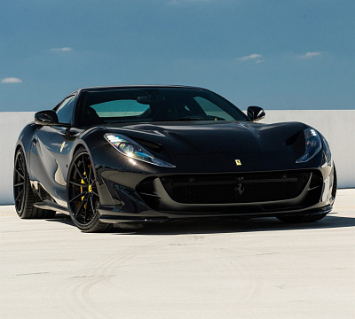 Фото дисков Anrky AN38 на Ferrari 812