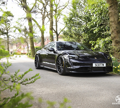 Фото дисков Vossen HF-4T на Porsche Taycan I