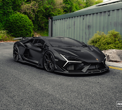 Фото дисков NOVITEC NL4 на Lamborghini Revuelto