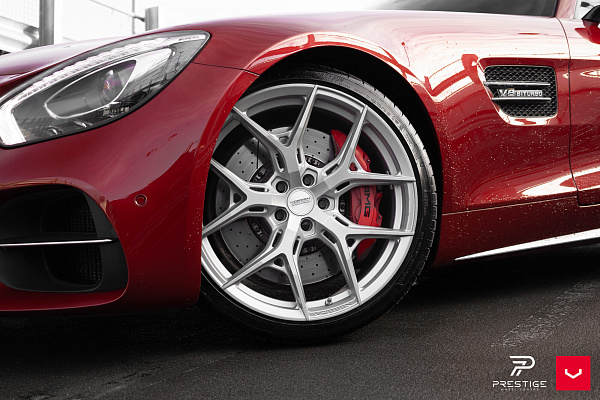 Фото дисков Vossen HF-5 Серебро на Mercedes-Benz AMG GT I