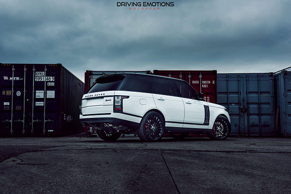 Фото дисков HRE S209 Черный сатин на Range Rover IV