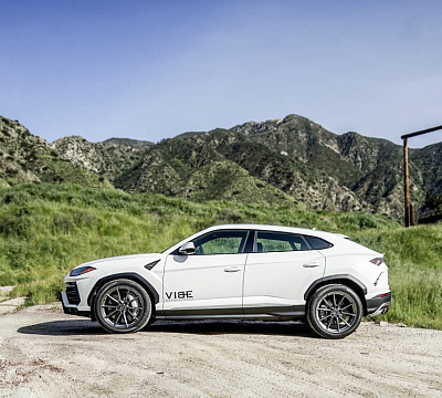 Фото дисков Savini SV-F4 на Lamborghini Urus