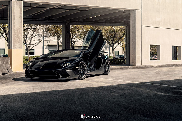 Lamborghini Aventador SV Roadster