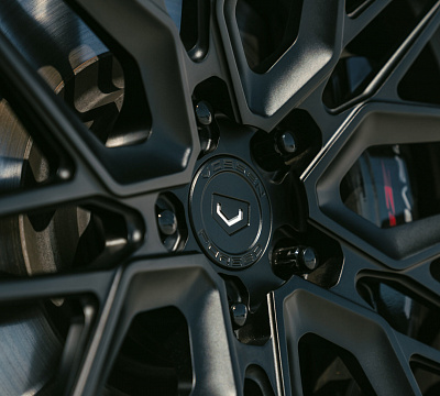 Фото дисков Vossen EVO-5 на Chevrolet Corvette C8