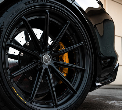 Фото дисков Brixton Forged R11-R на Porsche Panamera II