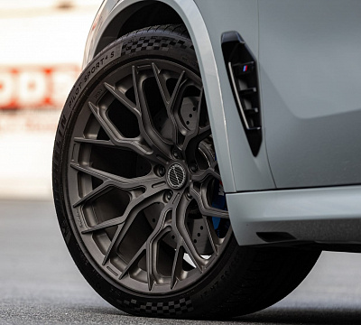Фото дисков Brixton Forged PF13 R / RS на BMW X5/X5 M (G05/G18/F95)