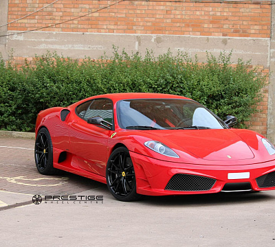 Фото дисков HRE P104 на Ferrari F430