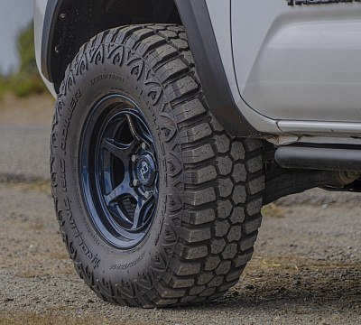 Фото дисков Black Rhino SHOGUN на Toyota Tacoma III